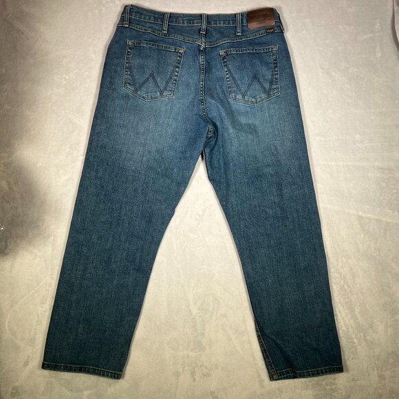 Wrangler Jeans Mens 36/29 Blue Denim Straight Leg Relaxed Fit Cowboy Chore Work - Picture 4 of 7